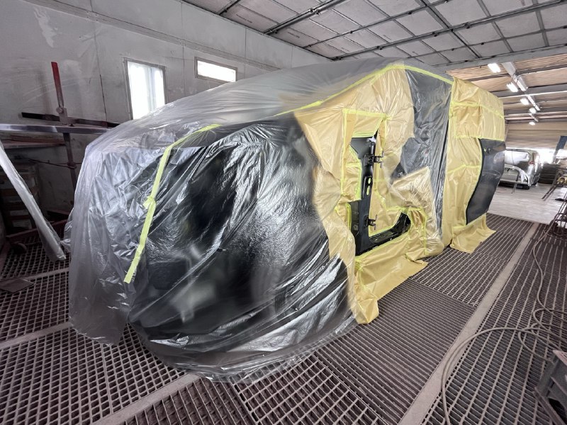 マスキング作業中の様子